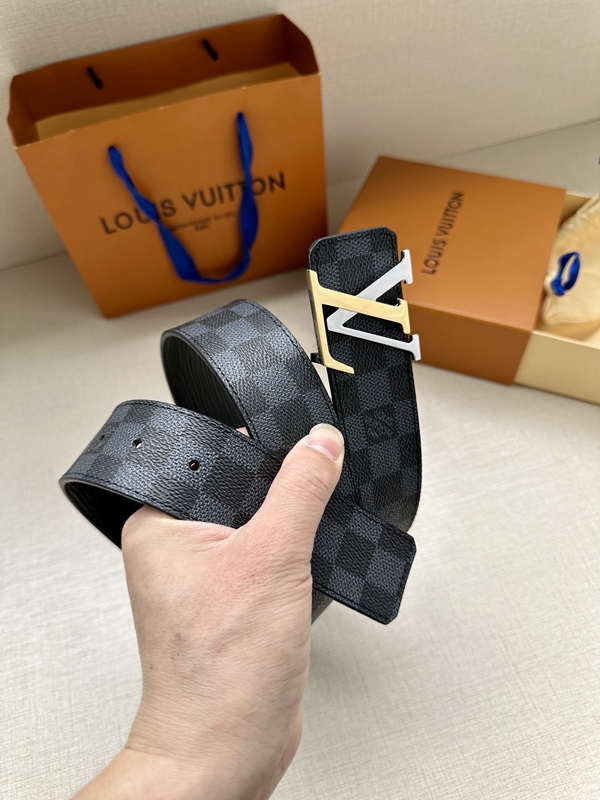 激安ルイヴィトンベルト背面デザイン